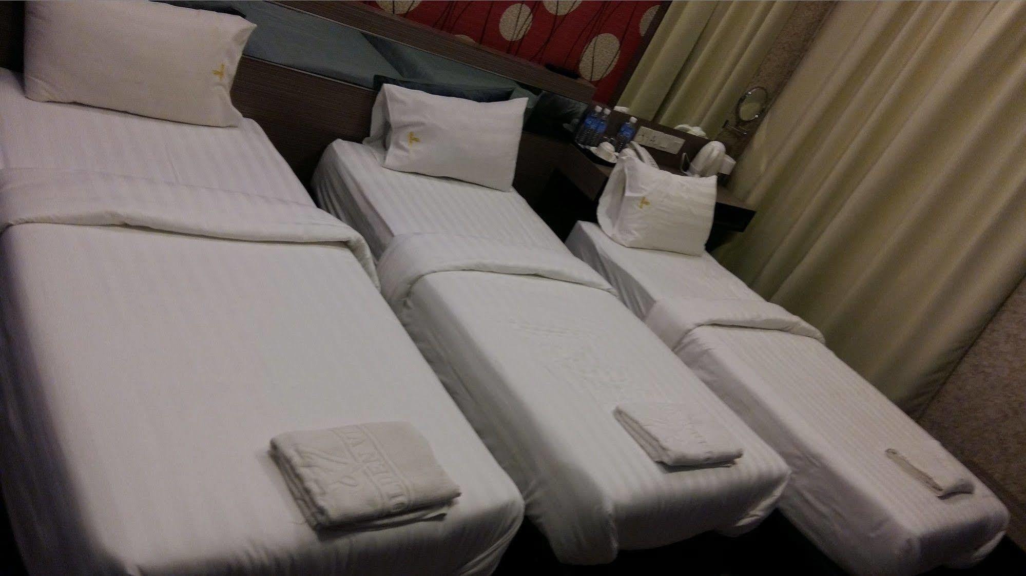 Hotel Golden View Nilai Luaran gambar